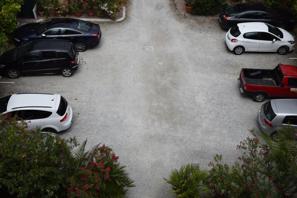 Hotel Italia มารีนา ดิ มาซซา ภายนอก รูปภาพ