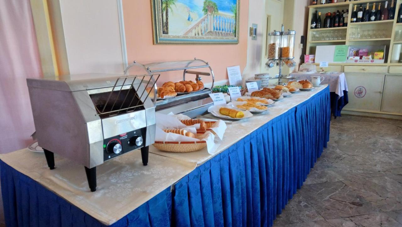 Hotel Italia มารีนา ดิ มาซซา ภายนอก รูปภาพ